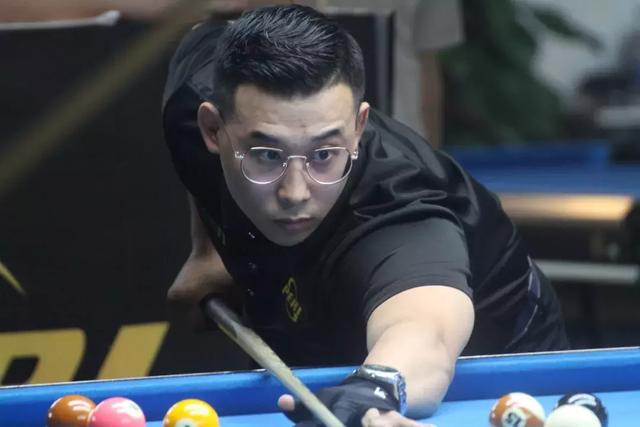 此前曾许诺重奖，民主刚果总统赛后与全队视频通话庆祝晋级