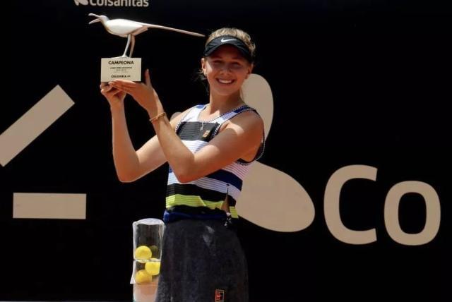 篮球CBA官方公布比赛精彩瞬间