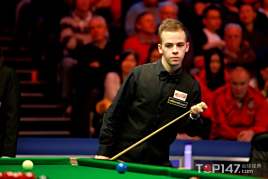 曼城主场对阵桑德兰，主场优势明显，福登状态火热，预计全取三分。