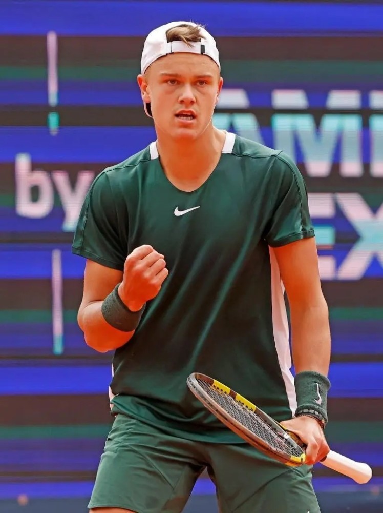 获得亚冠资 获得亚冠资